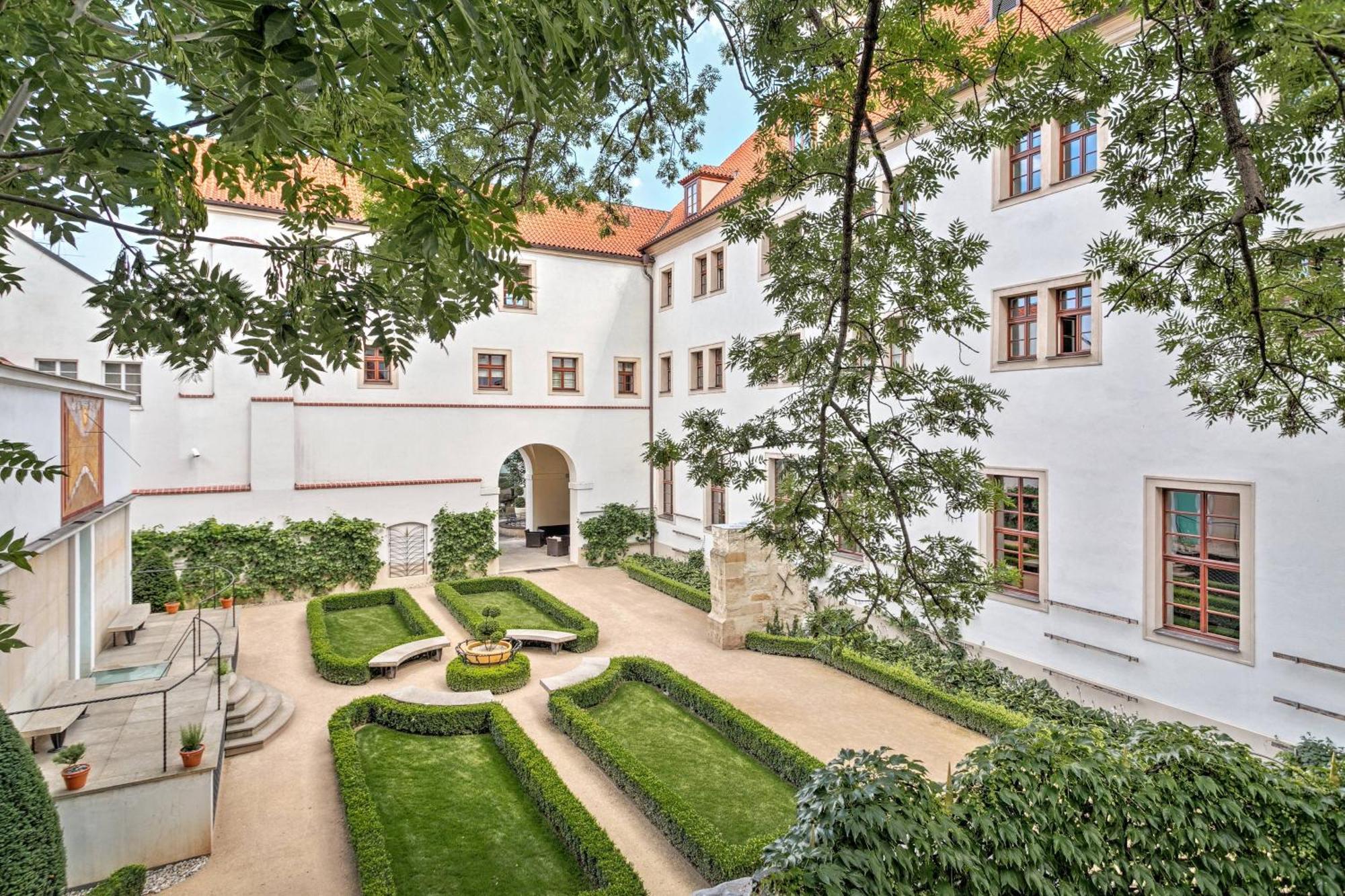 Augustine, A Luxury Collection Hotel, Prague Exterior photo